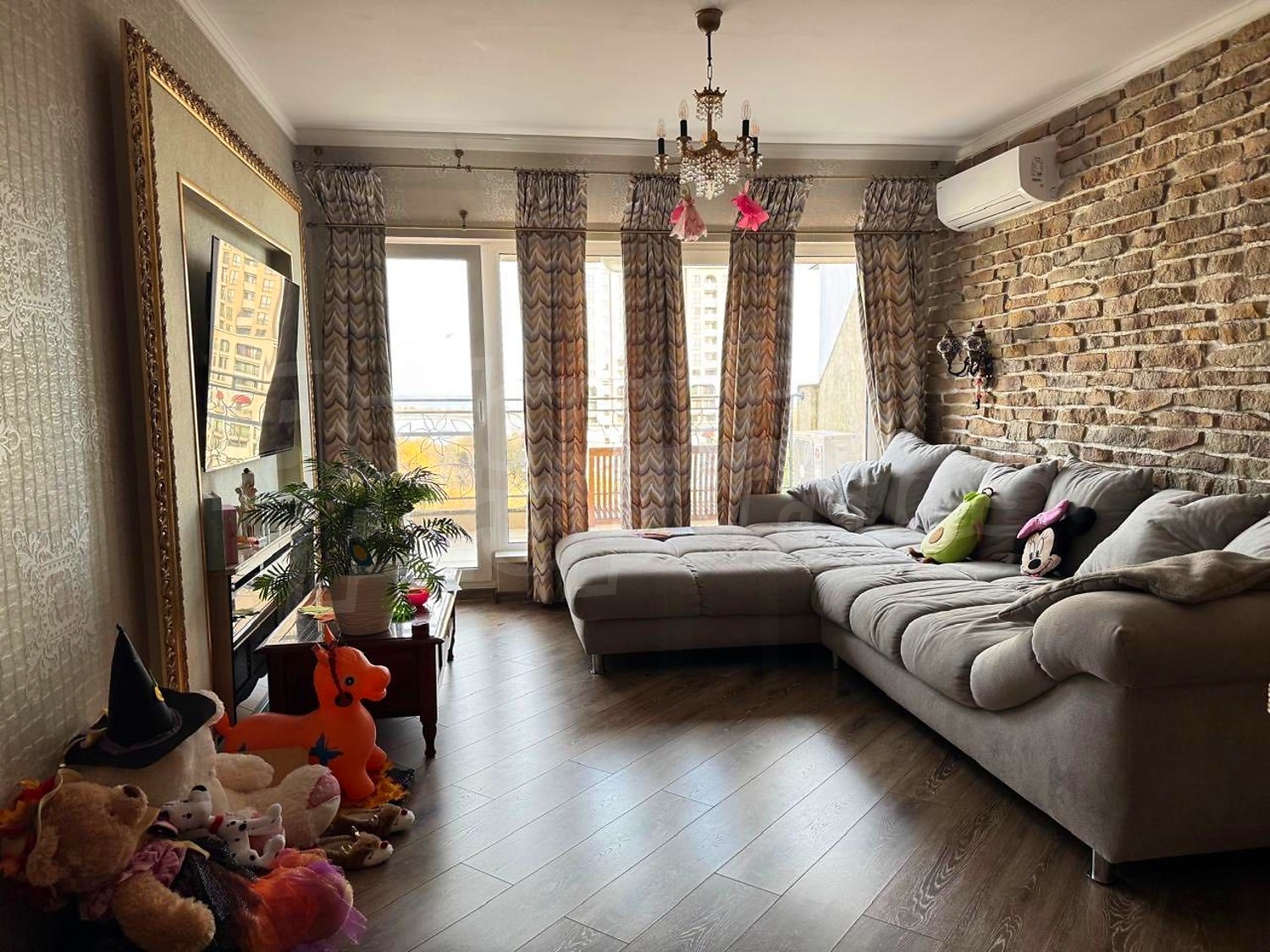 Drawing Room